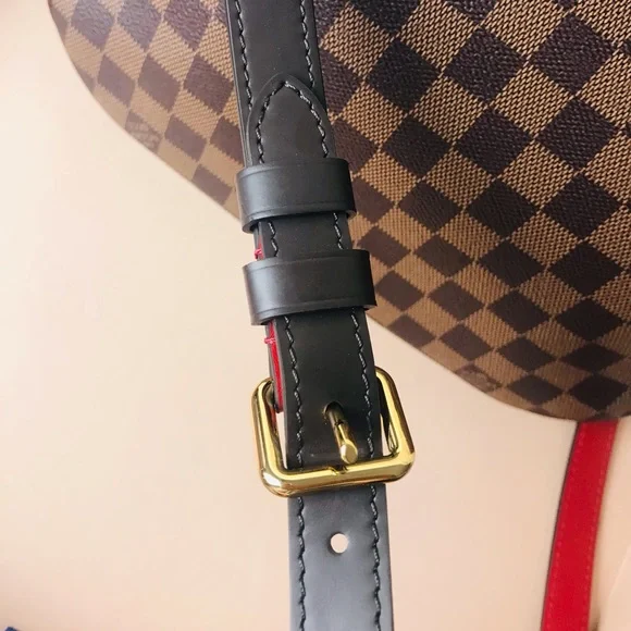 🔥NEW! Gorgeous LOUIS VUITTON Damier Ebene Southbank Besace Crossbody - Picture 8 of 16